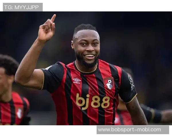 曼城与樱桃俱乐部洽谈塞梅尼奥转会事宜解约金高达6500万