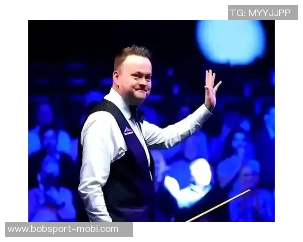 墨菲表现抢眼16投7中斩获20分4篮板4助攻2抢断三分球命中率高达40 墨菲表现抢眼16投7中斩获20分4篮板4助攻2抢断三分球命中率高达40