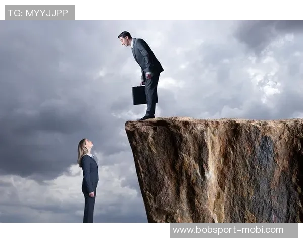 浓眉坚定信念：自我反思是解决问题的关键所在